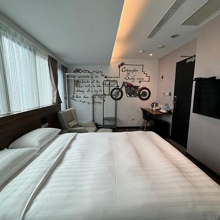 Rf Hotel  Linsen Taipei Exterior foto