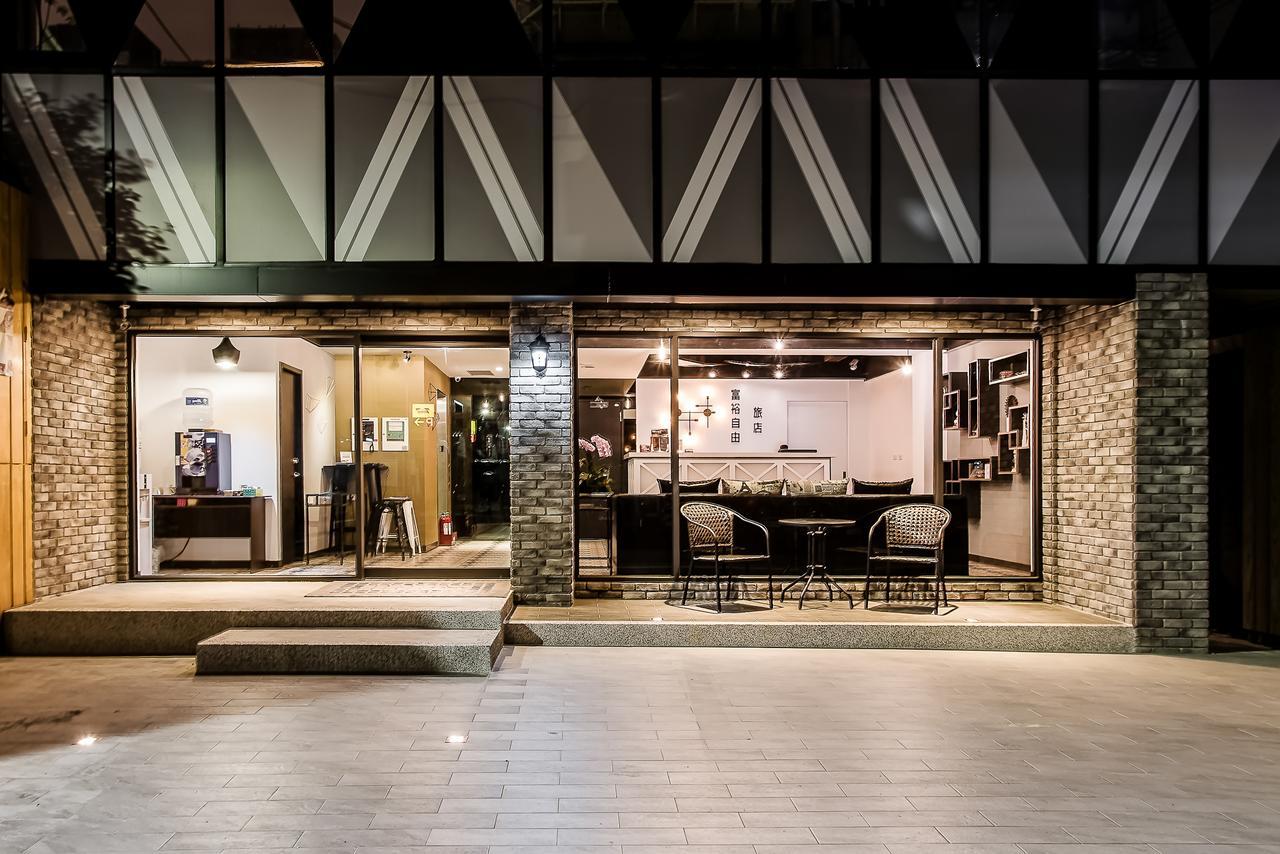 Rf Hotel  Linsen Taipei Exterior foto